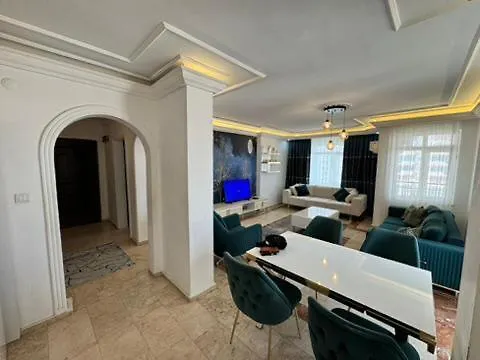 Pristine Алания